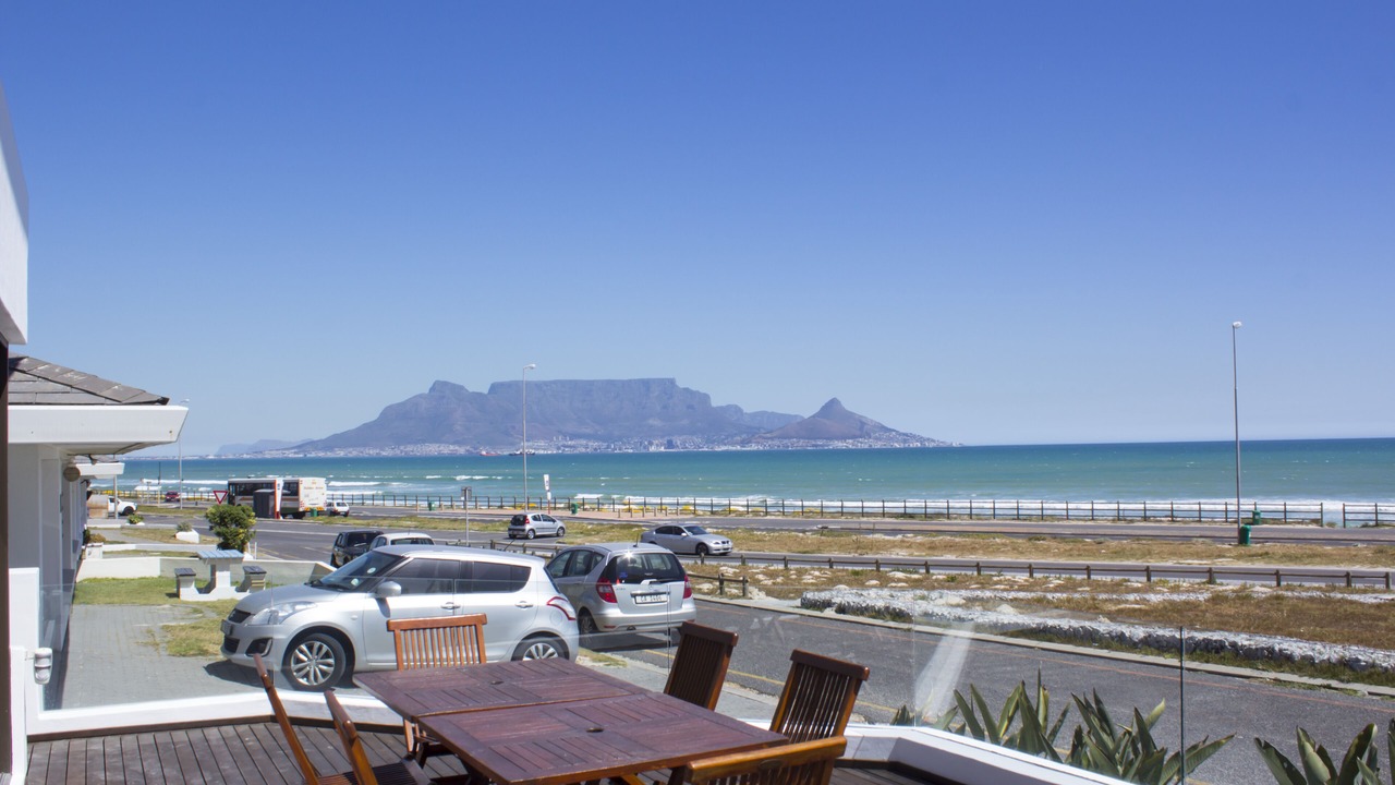 Photo of Outdoor in Bloubergstrand