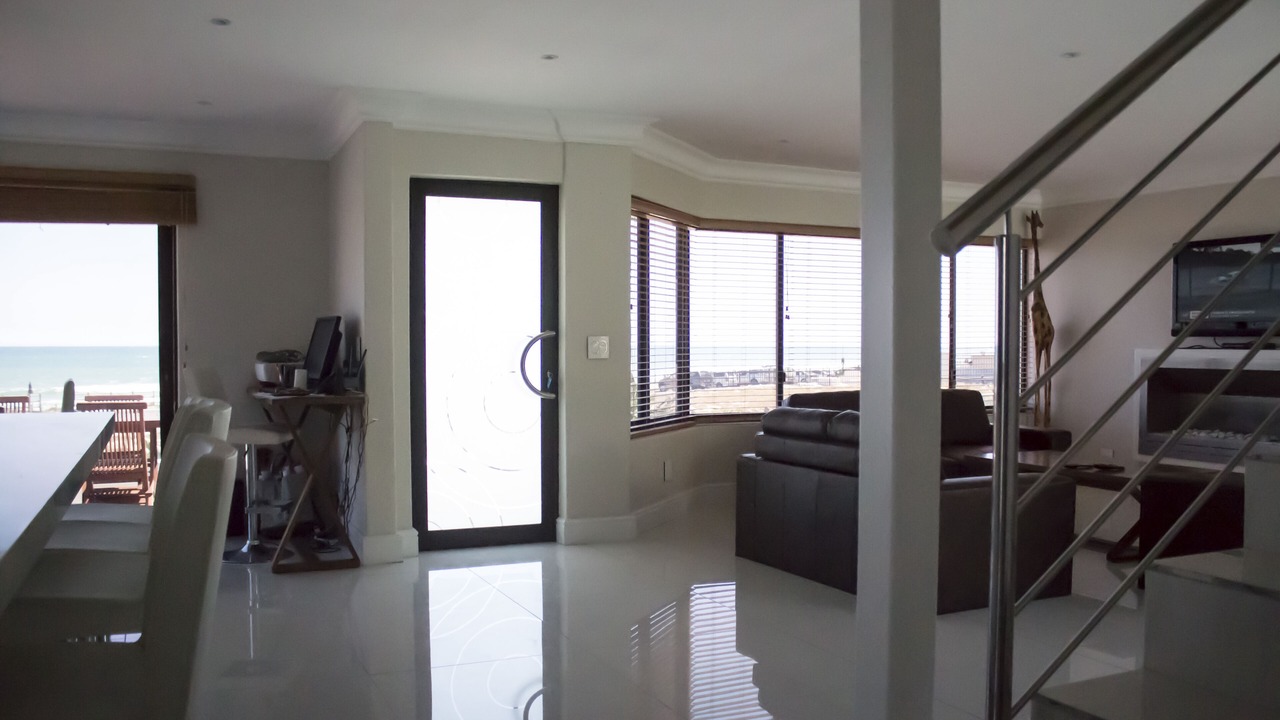 Photo of Livingroom in Bloubergstrand