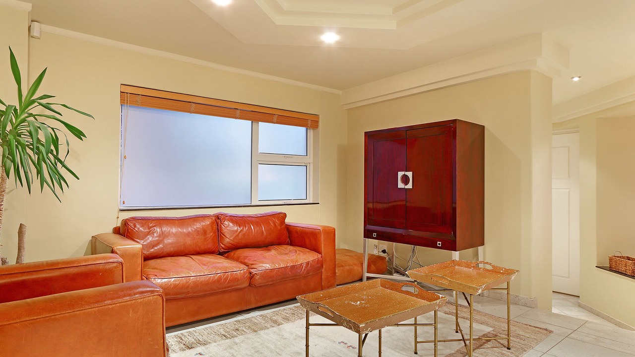 Photo of Bedroom in Bantry Bay