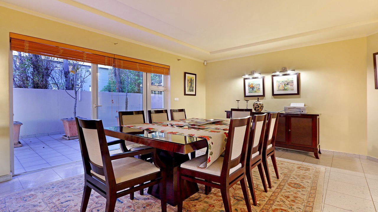 Photo of Livingroom in Bantry Bay