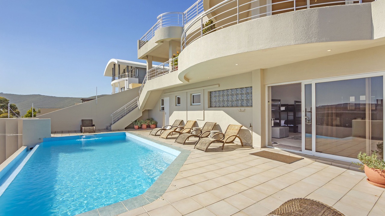 Photo of Outdoor in Bantry Bay