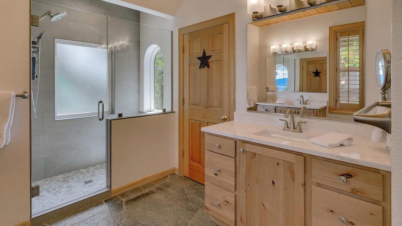 Photo of Bathroom in Talmont
