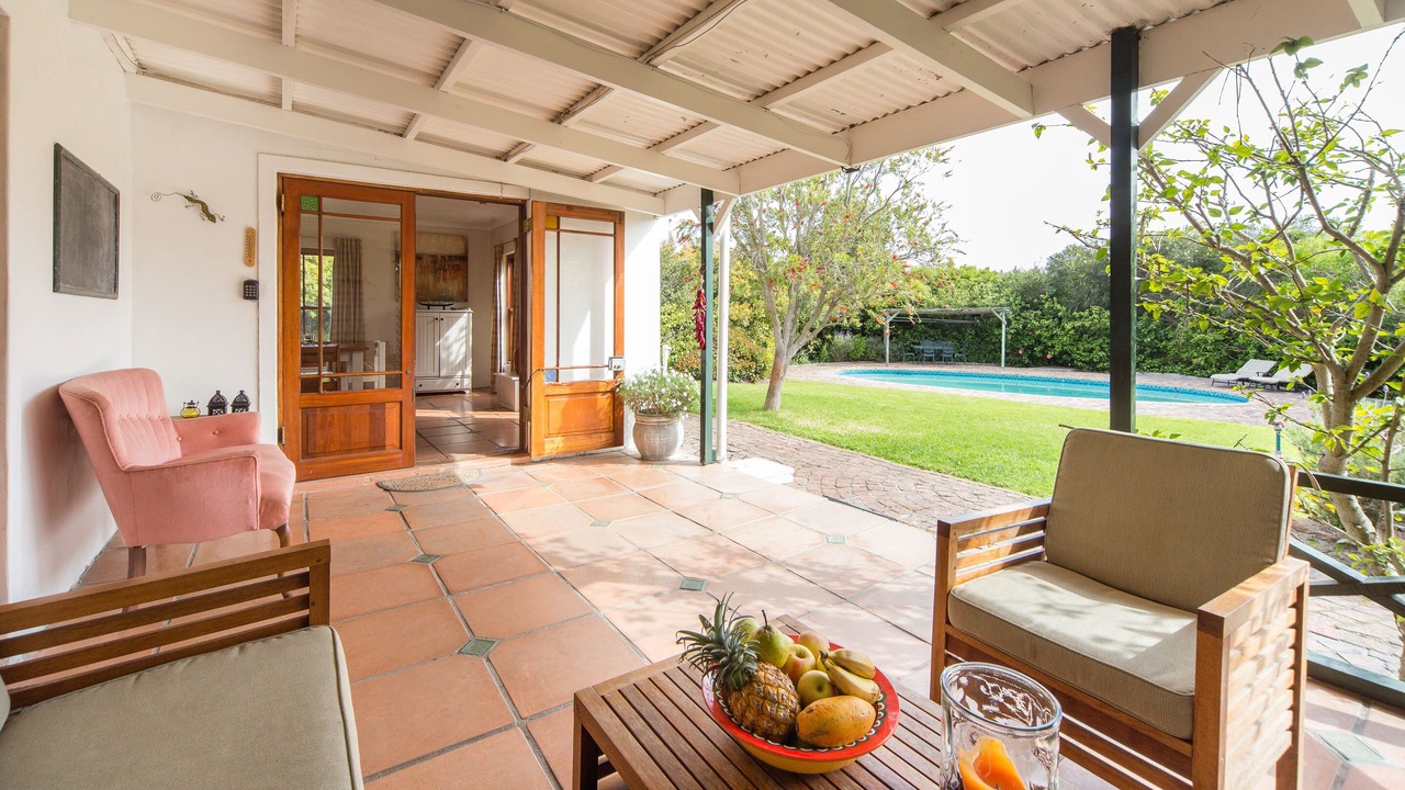 Photo of Patio Balcony in Noordhoek