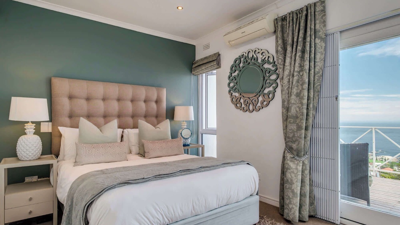 Photo of Bedroom in Camps Bay