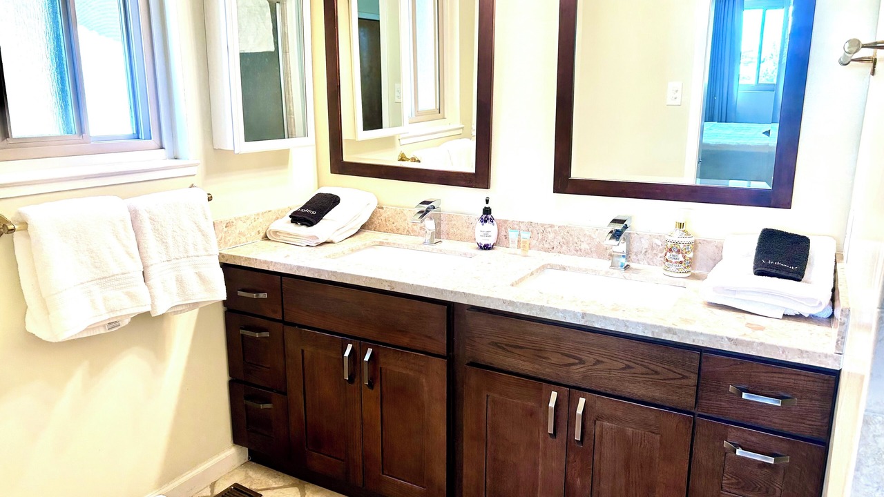 Photo of Bathroom in El Cerrito
