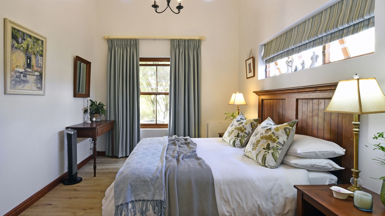 Photo of Bedroom in Franschhoek
