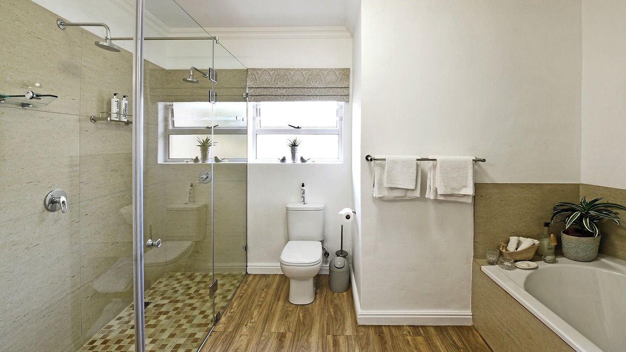 Photo of Bathroom in Franschhoek