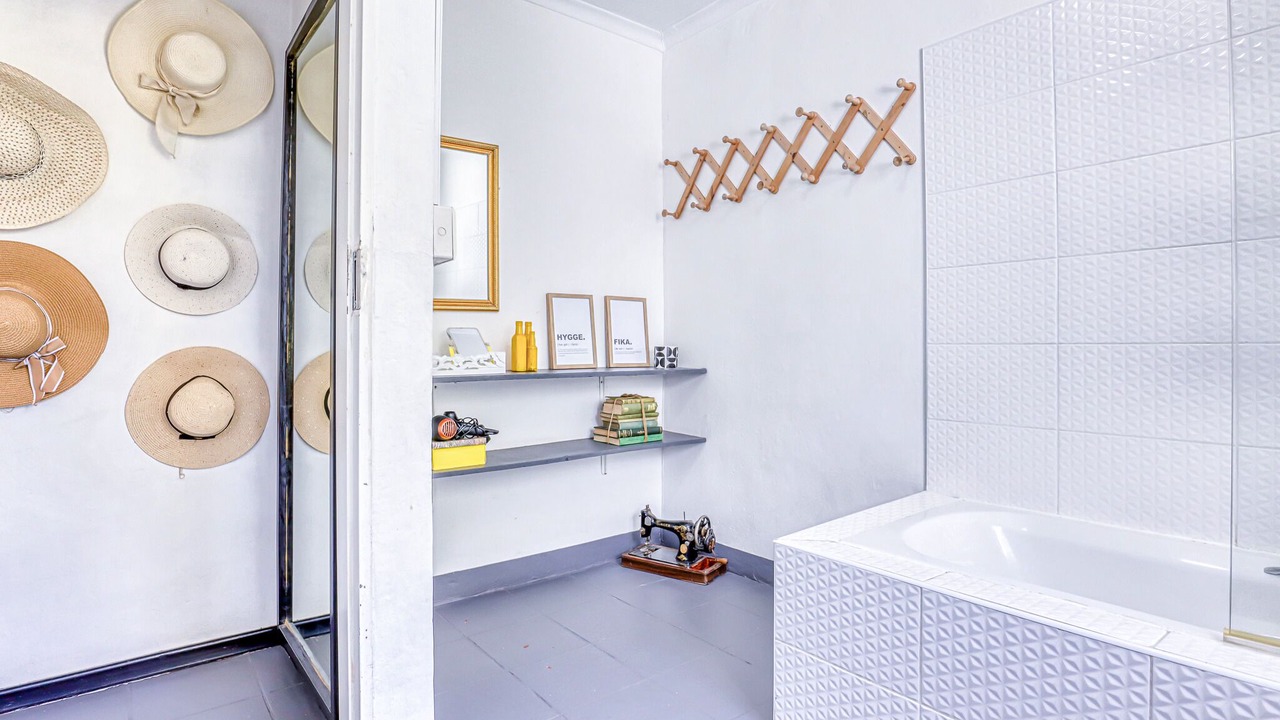 Photo of Bathroom in The Reeds