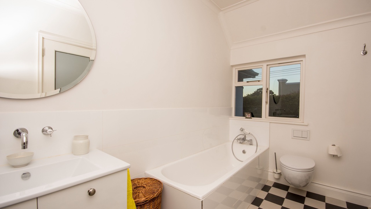 Photo of Bathroom in Claremont