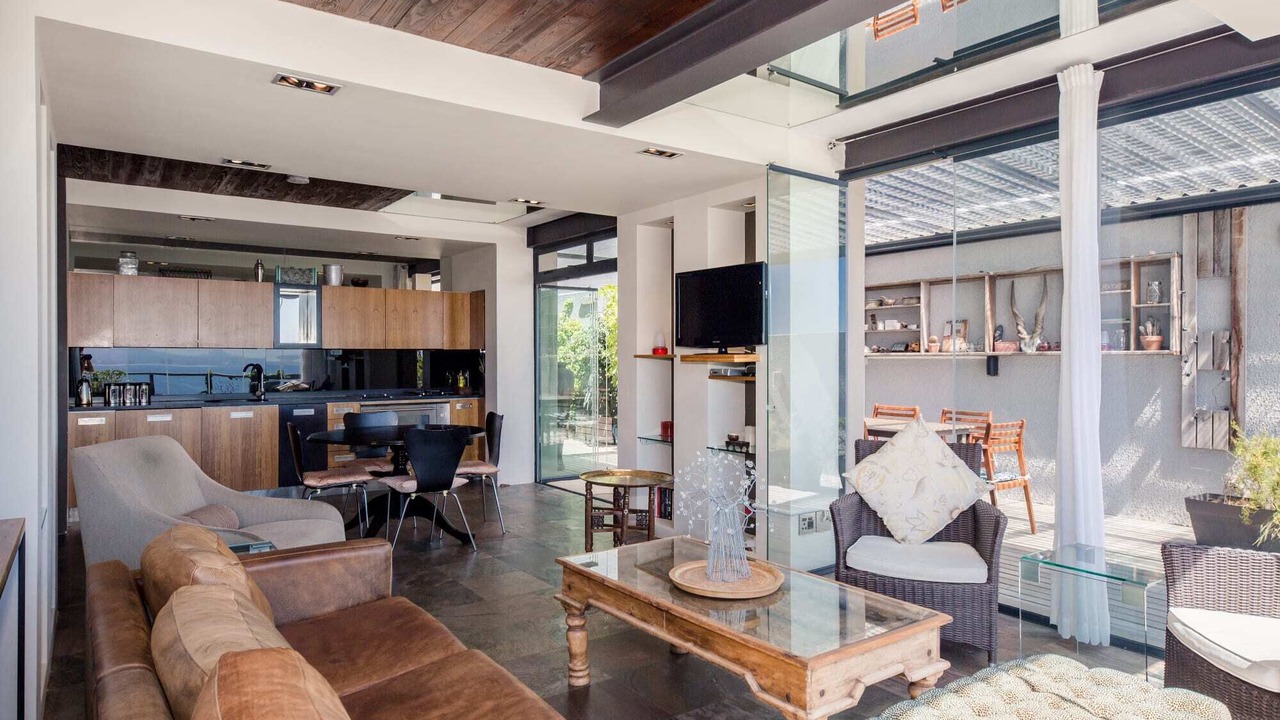 Photo of Livingroom in Sea Point