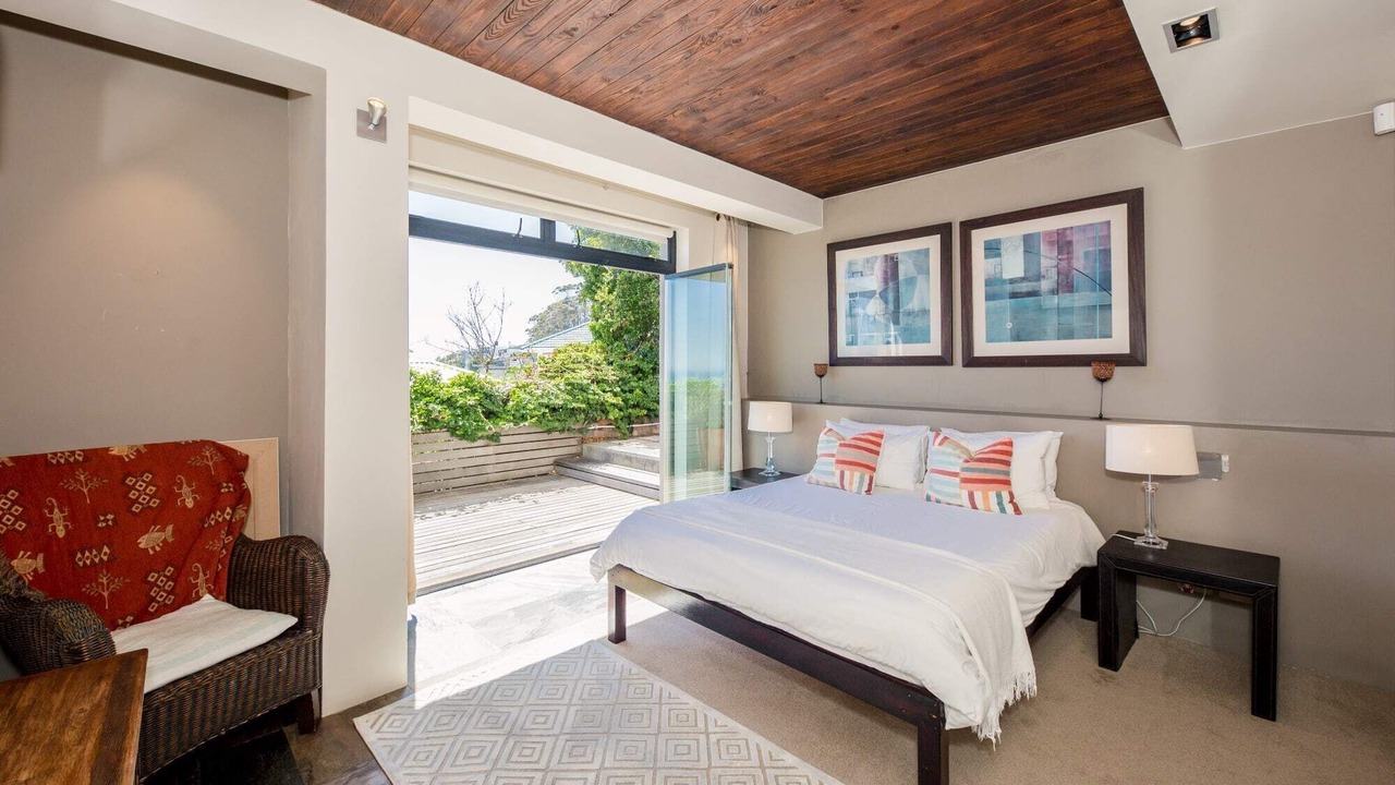 Photo of Bedroom in Sea Point