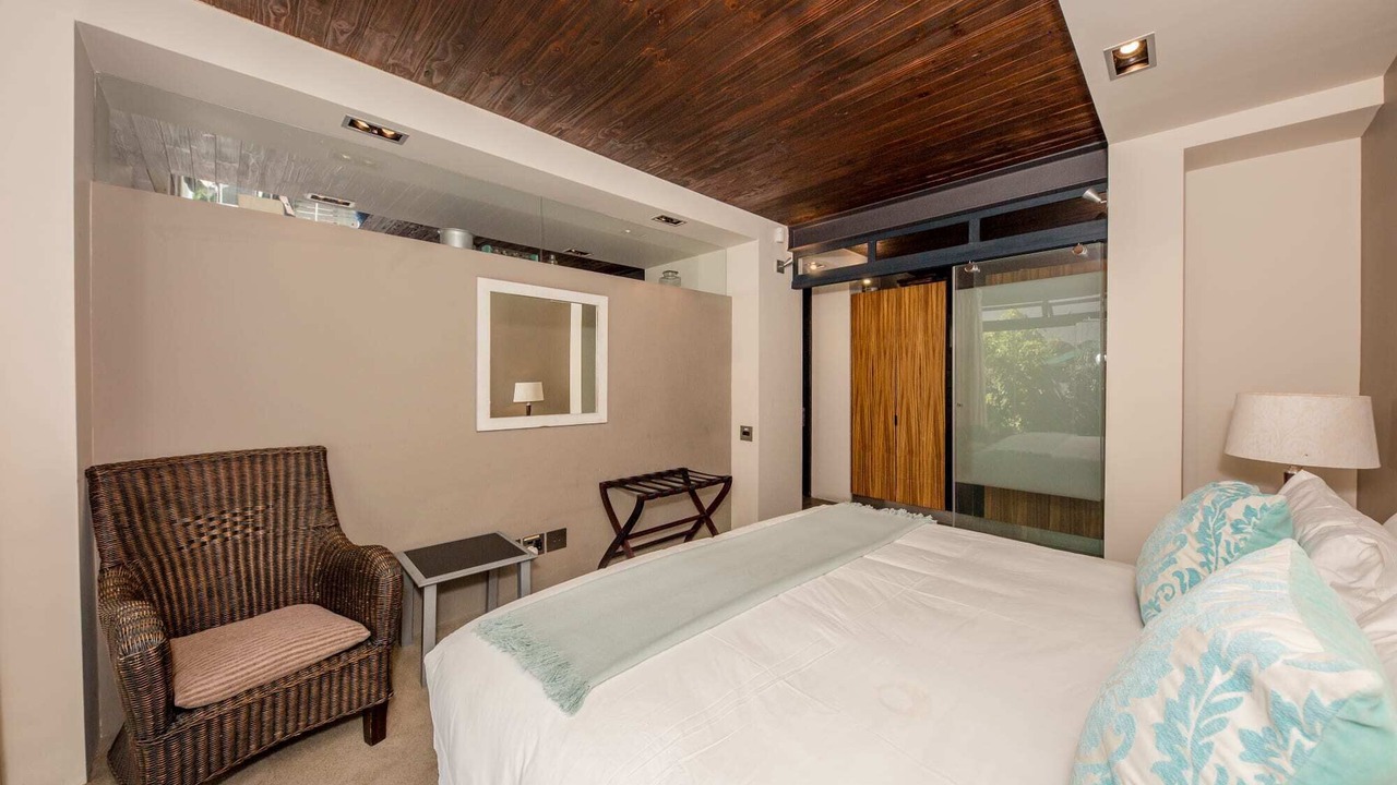 Photo of Bedroom in Sea Point