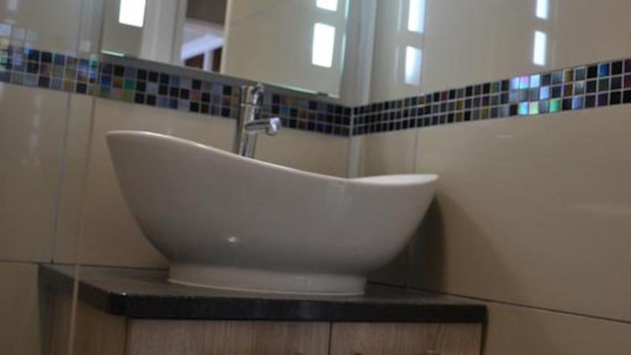 Photo of Bathroom in Humewood