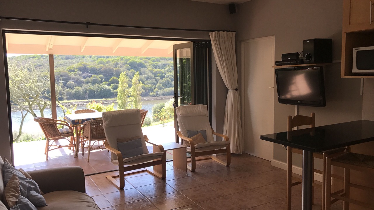 Photo of Livingroom in Still Bay