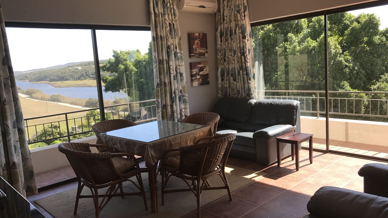 Photo of Livingroom in Still Bay