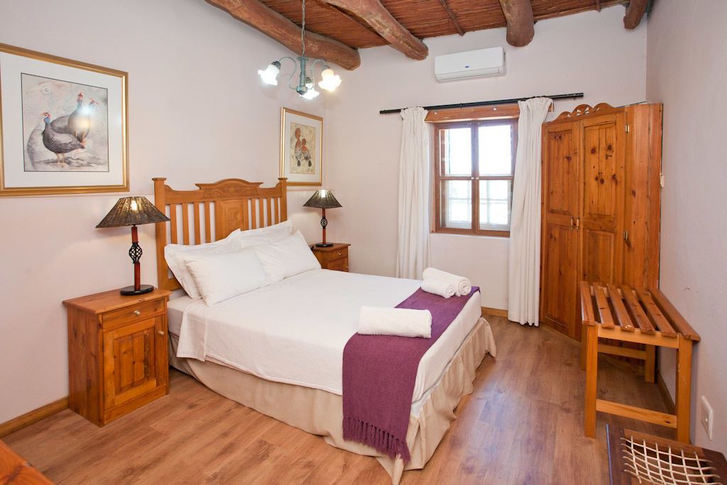 Photo of Bedroom in Oudtshoorn