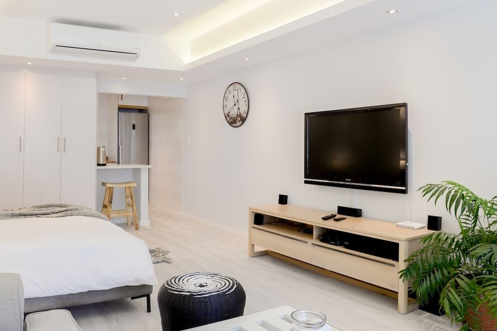 Photo of Bedroom in Camps Bay