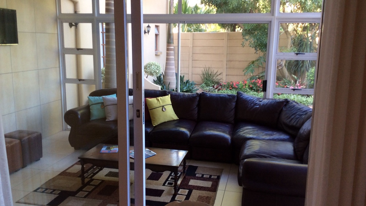Photo of Livingroom in Paarl