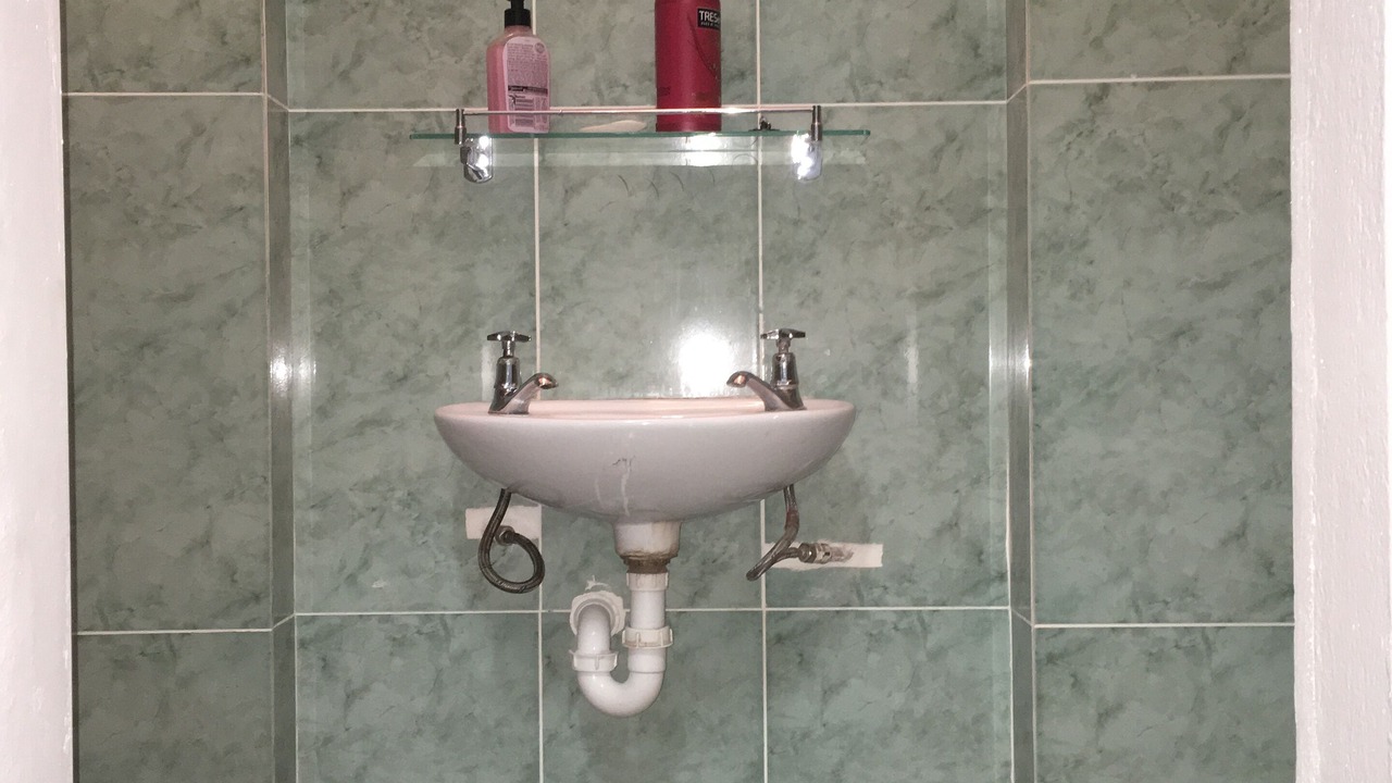 Photo of Bathroom in Parow North