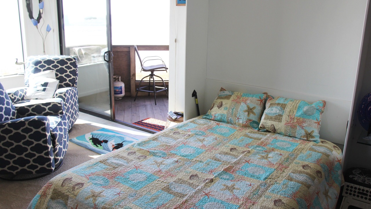 Photo of Bedroom in Pajaro Dunes