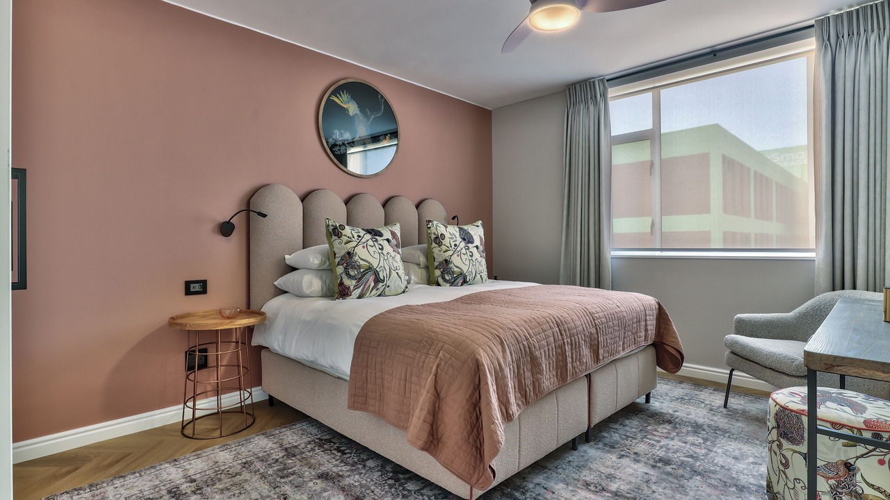 Photo of Bedroom in Cape Town City Centre
