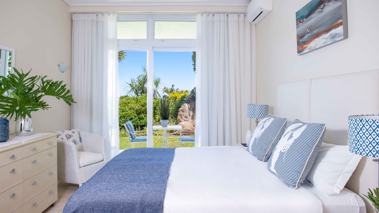 Photo of Bedroom in Camps Bay