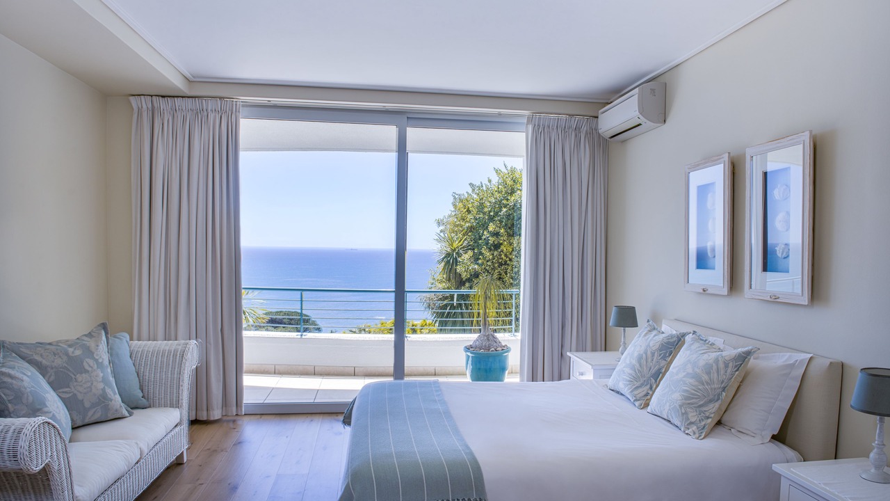 Photo of Bedroom in Camps Bay