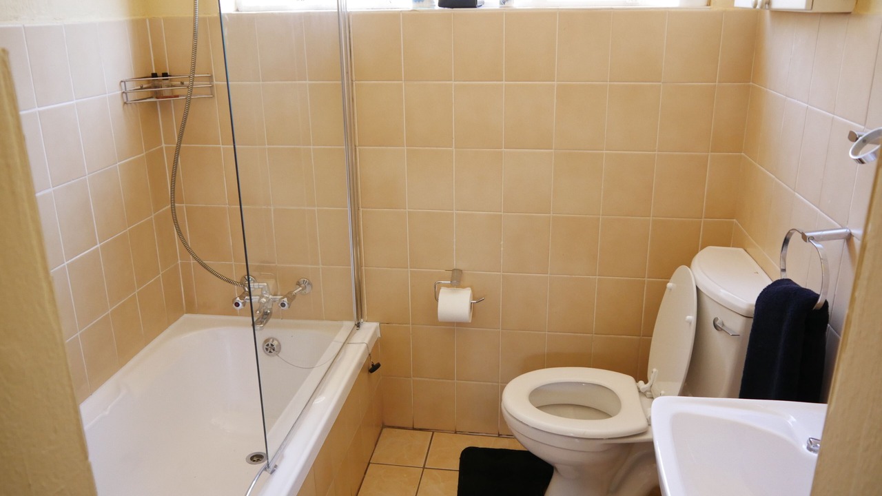 Photo of Bathroom in Greater Johannesburg Metropolitan Area