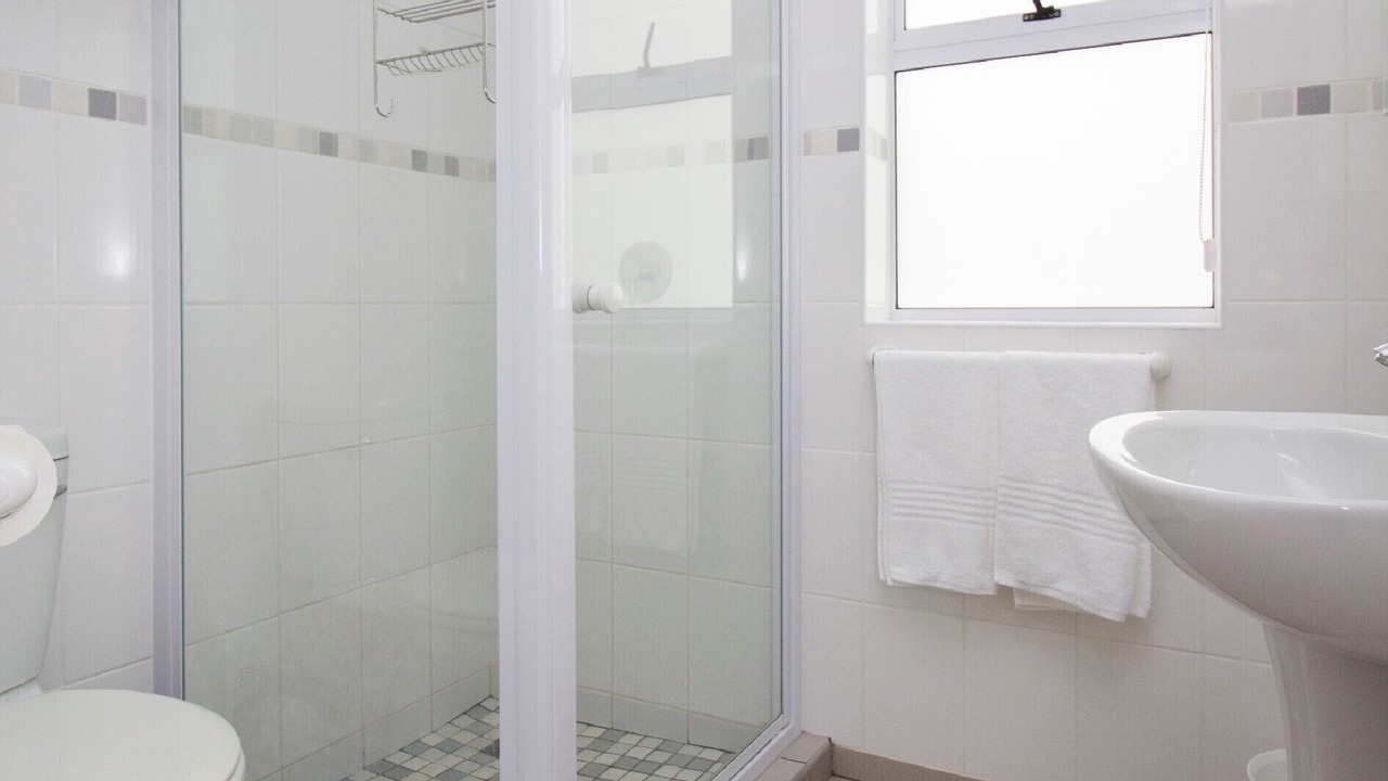 Photo of Bathroom in L'Agulhas