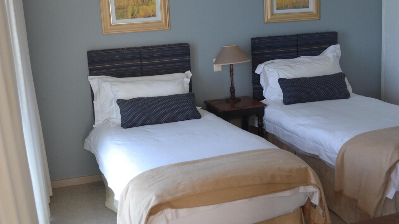 Photo of Bedroom in Pinnacle Point