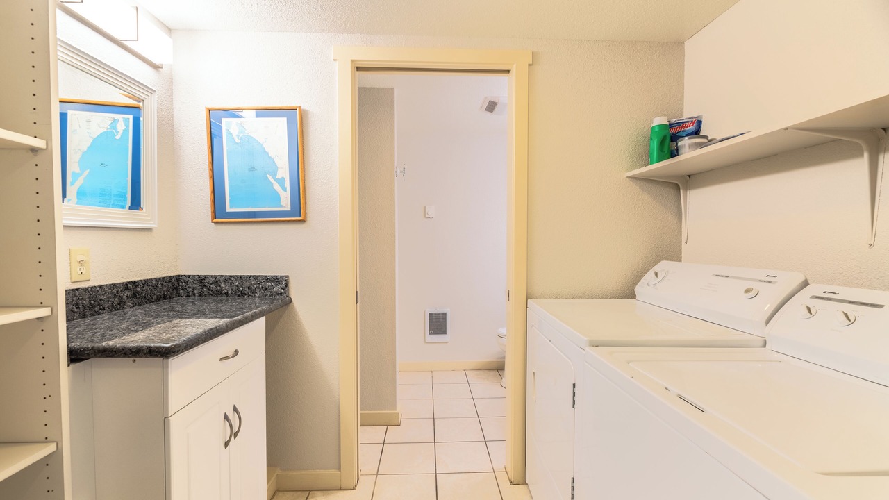 Photo of Bedroom in Dillon Beach