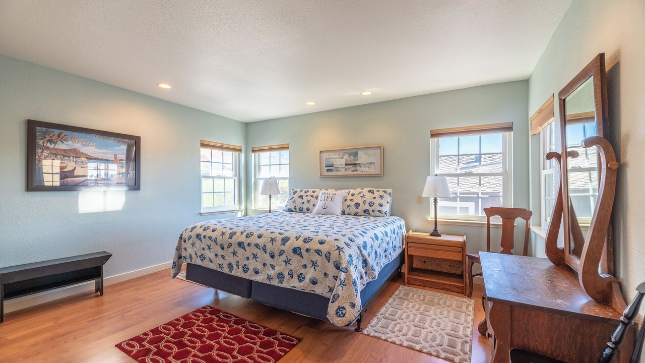 Photo of Bedroom in Dillon Beach