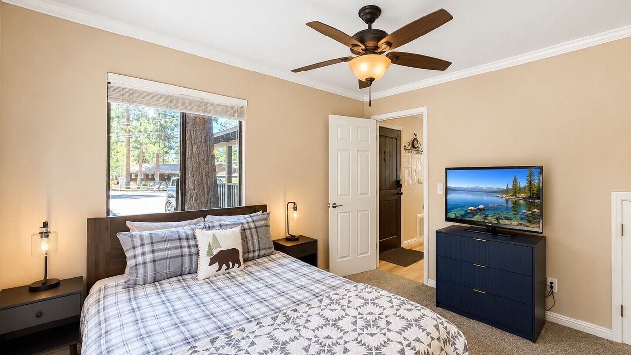 Photo of Bedroom in Lower Kingsbury