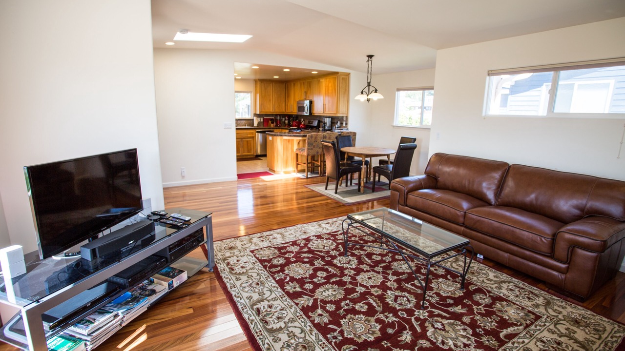 Photo of Livingroom in Marine Terrace