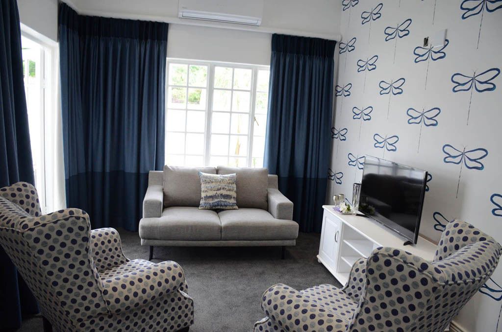 Photo of Livingroom in Baileys Muckleneuk