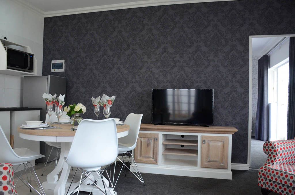 Photo of Livingroom in Baileys Muckleneuk