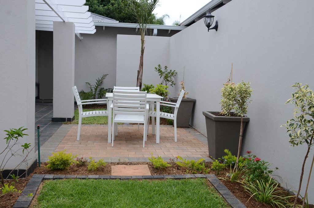 Photo of Patio Balcony in Baileys Muckleneuk