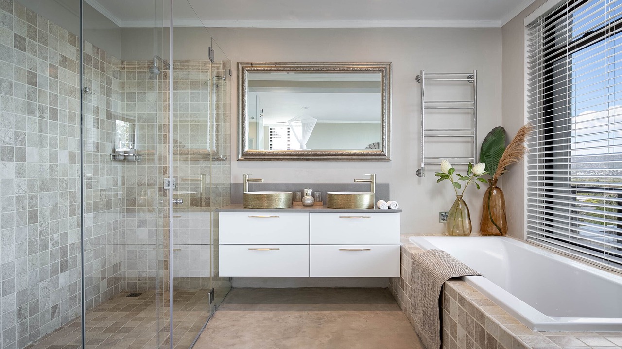 Photo of Bathroom in Noordhoek