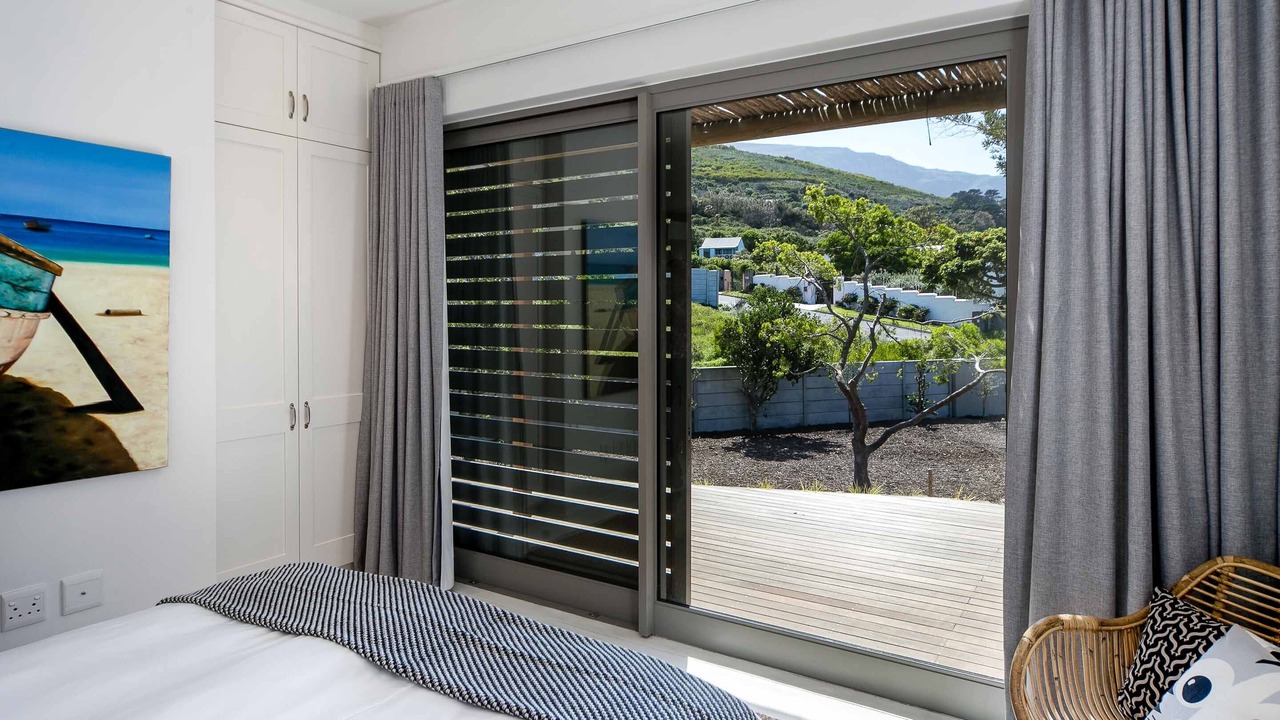 Photo of Bedroom in Noordhoek