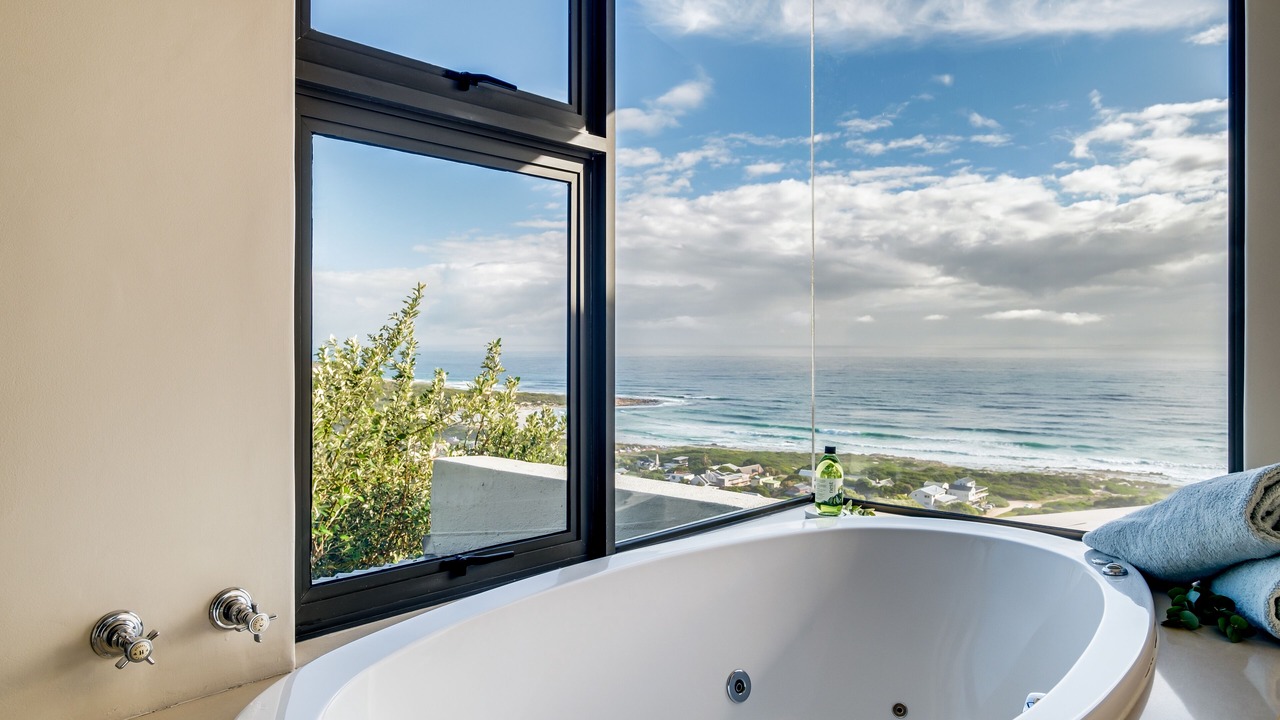 Photo of Bathroom in Cape Peninsula
