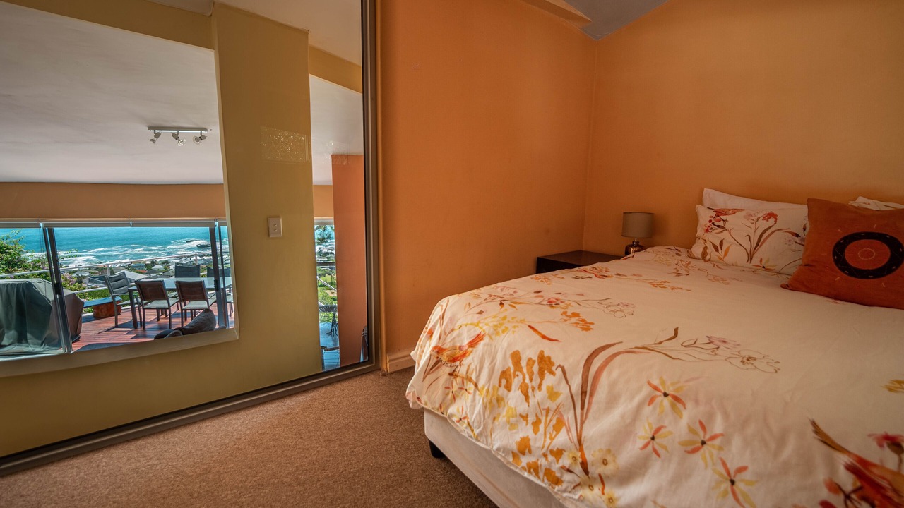 Photo of Bedroom in Camps Bay
