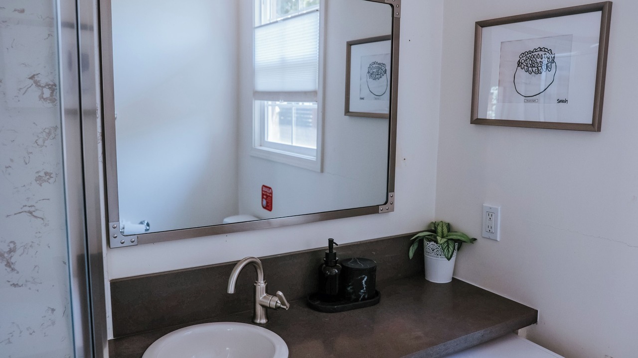 Photo of Bathroom in North Central