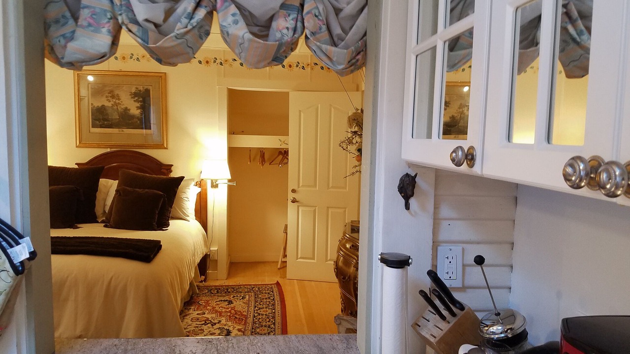 Photo of Bedroom in Calistoga