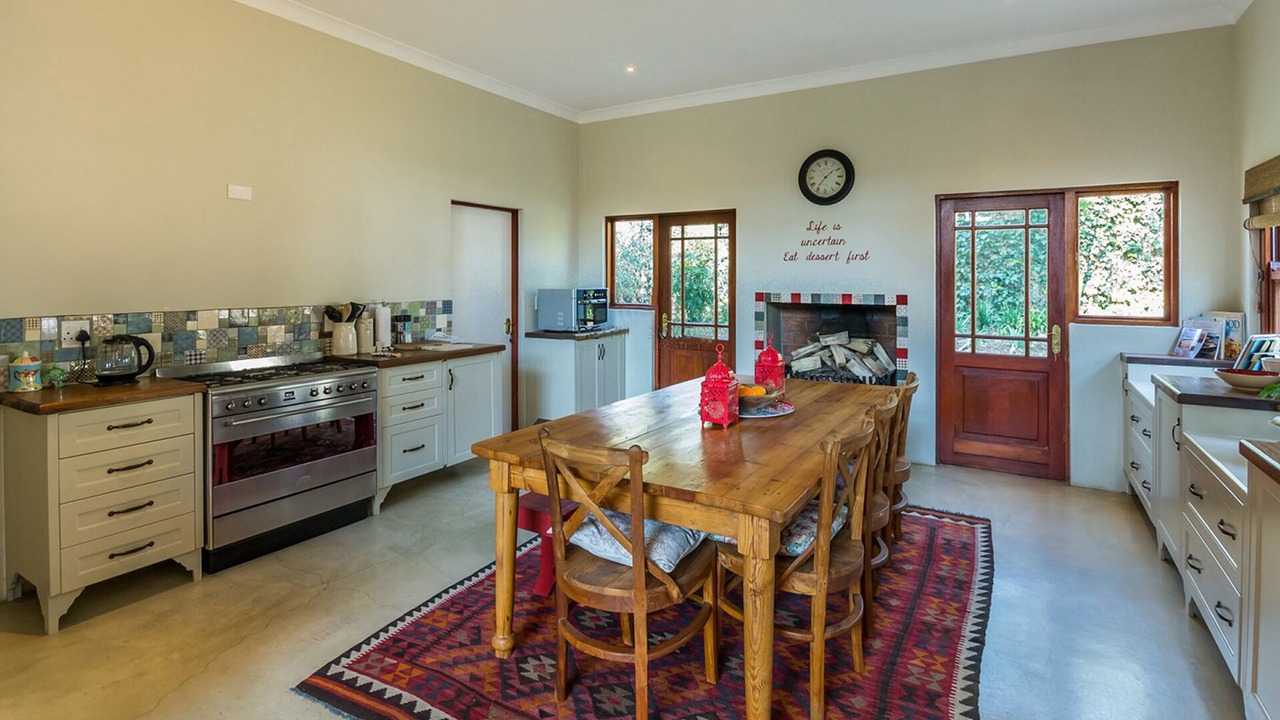 Photo of Kitchen in Greater Johannesburg Metropolitan Area