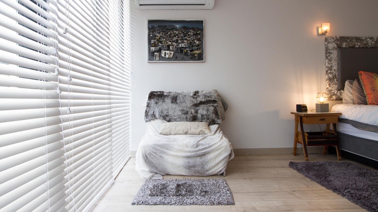 Photo of Bedroom in Cape Town City Centre
