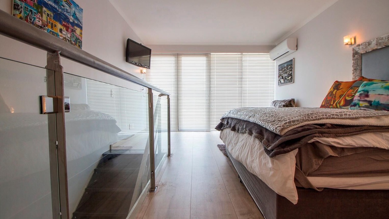Photo of Bedroom in Cape Town City Centre