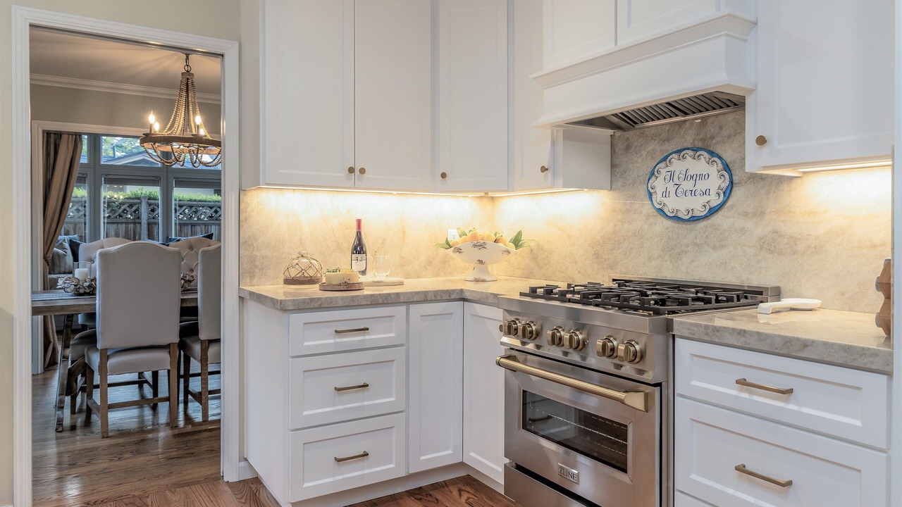 Photo of Kitchen in Golden Rectangle