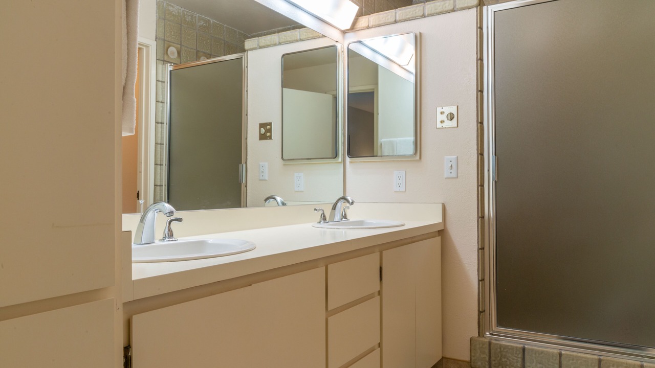 Photo of Bathroom in Pajaro Dunes