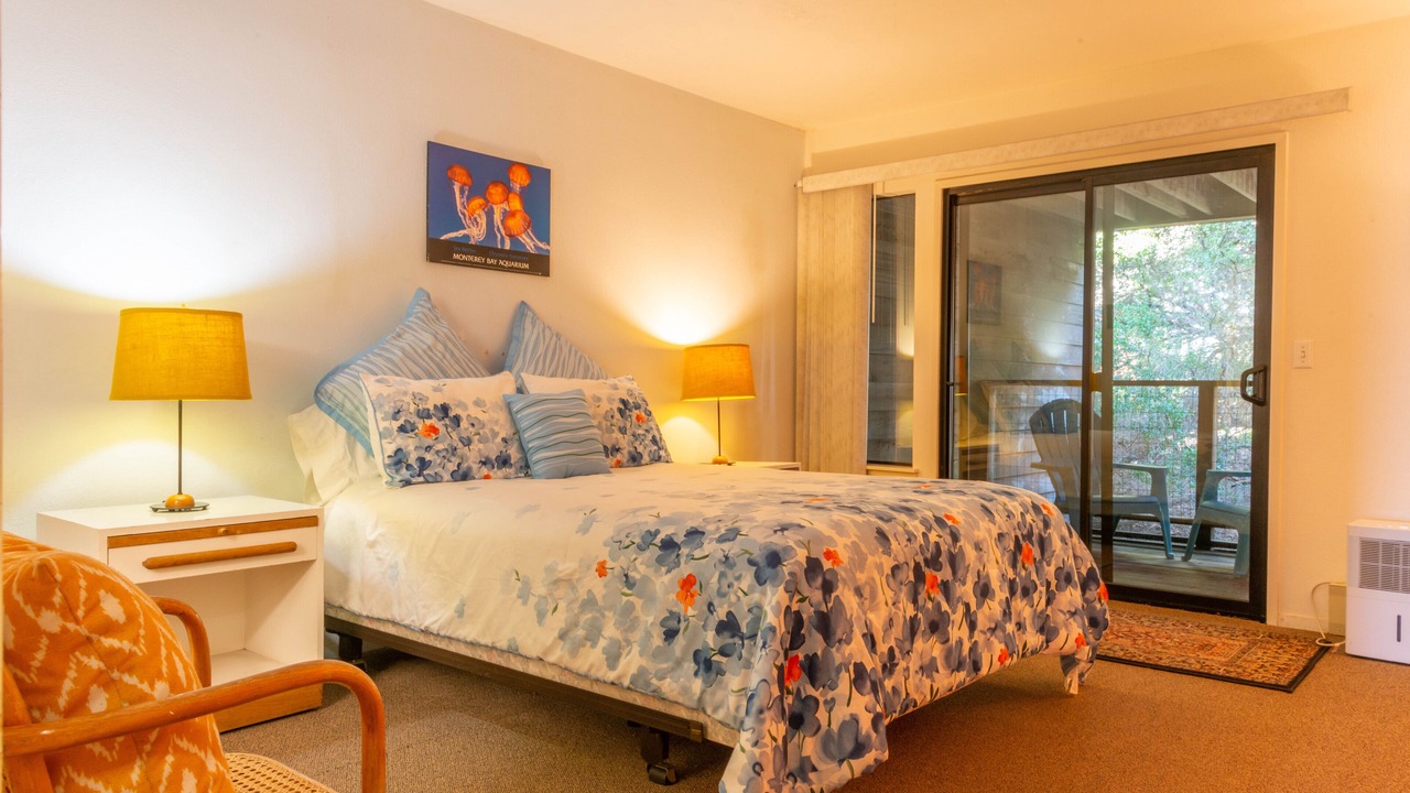 Photo of Bedroom in Pajaro Dunes