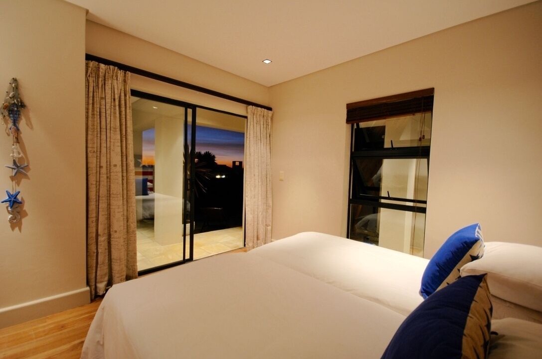 Photo of Bedroom in Bloubergstrand